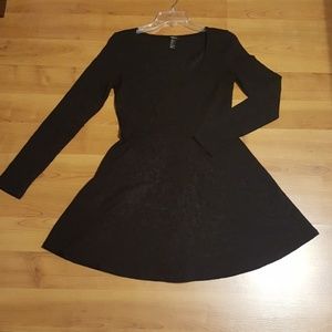 Black long sleeve dress size large